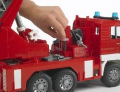 Bruder MAN Fire Engine With Water Pump And Light & Sound Module -Children Toys Store Bruder fire truck 02771 3 busybeetoys