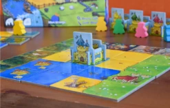 Kingdomino -Children Toys Store blue orange games Kingdomino 02 busybeetoys.net