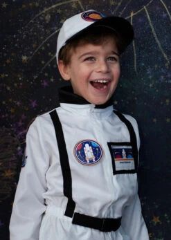 Great Pretenders Astronaut Set Includes Jumpsuit, Hat & ID Badge, Size 5-6 -Children Toys Store great pretenders Astronaut Set IncludesJumpsuit Hat ID Badge Size 5 6 81705 1 busy bee toys